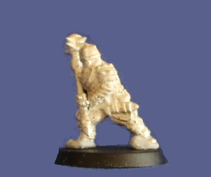 Wardelve miniature Dwarven Fighter (lead-free pewter and 30 mm diameter clear base)